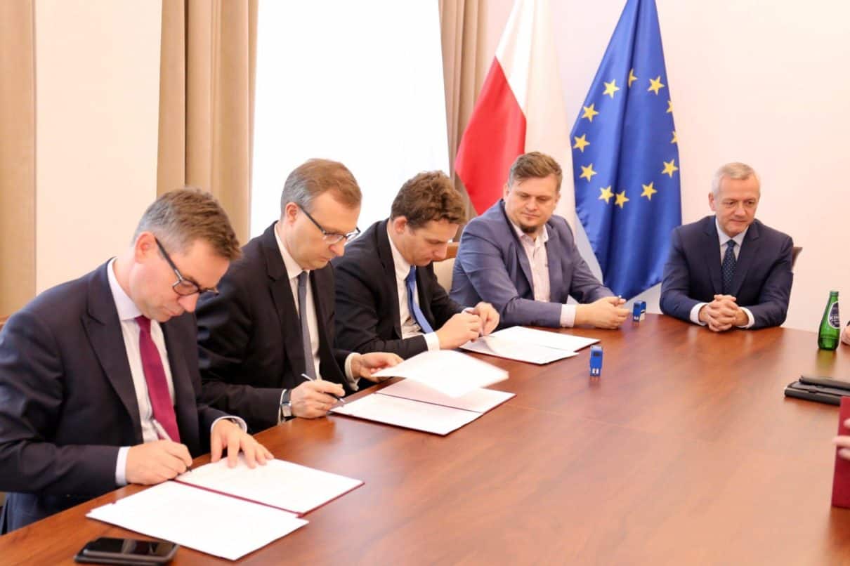 Podpisano porozumienie w sprawie rozpoczęcia prac nad powołaniem Polskiego 5G