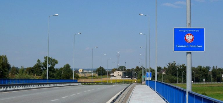 Polska bije rekordy w przyjmowaniu obywateli spoza Unii Europejskiej