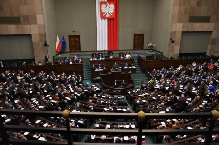 Sondaż Social Changes: Próg wyborczy przekracza Kukiz‘15