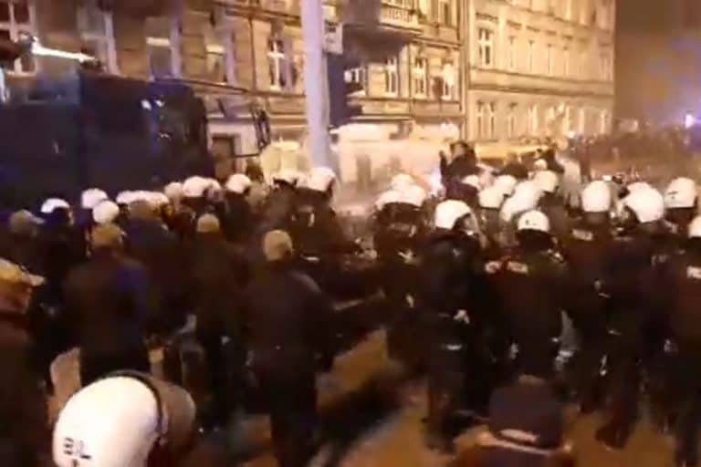 Czternaście osób zostało zatrzymanych podczas wczorajszego marszu we Wrocławiu