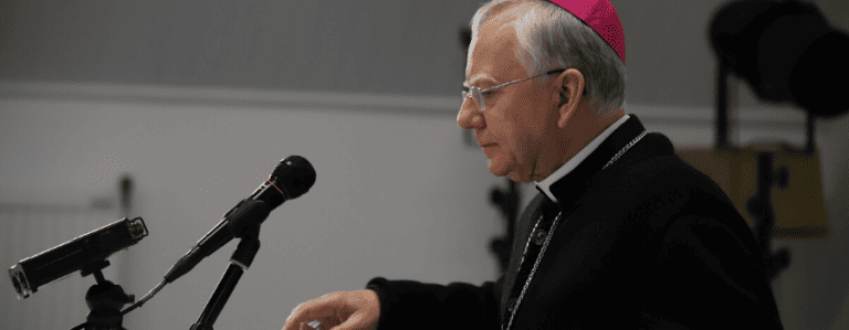 Abp Jędraszewski: Kapłaństwo wyklucza więzy małżeńskie