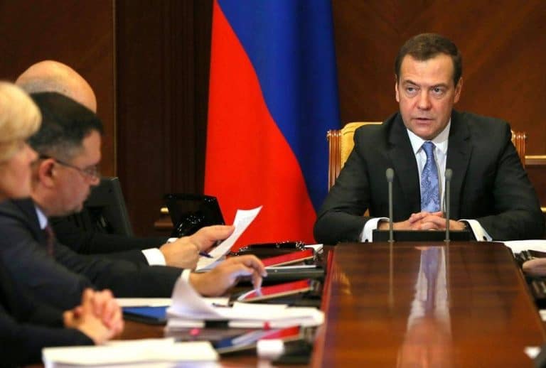 Po wygłoszeniu przez Putina orędzia rząd Rosji podał się do dymisji