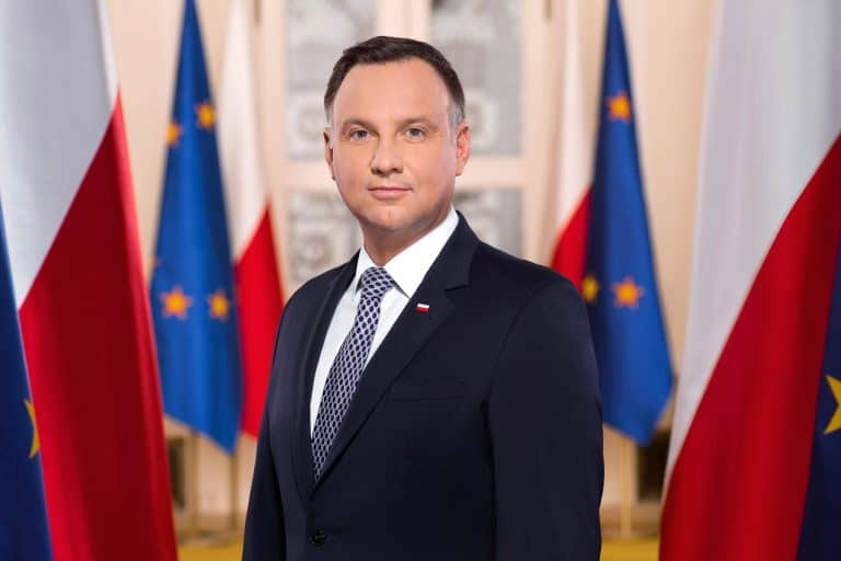 Prezydent Andrzej Duda: „Dziękuję Panu Bogu za Polskę, za to, że od przeszło 30 lat możemy radować się niepodległością”