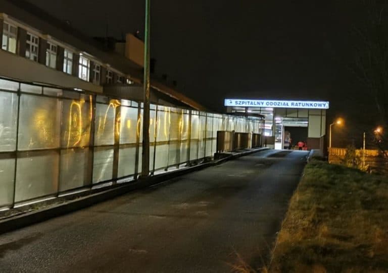 Do szpitala w Bielsku-Białej zgłosiła się kobieta z objawami koronawirusa, która niedawno wróciła z Rzymu.