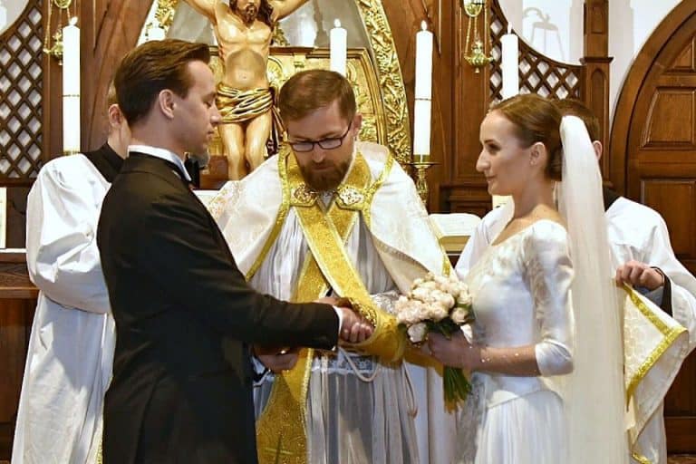Krzysztof Bosak wziął ślub, wybranka jego serca pracuje jako ekspert w Instytucie Ordo Iuris