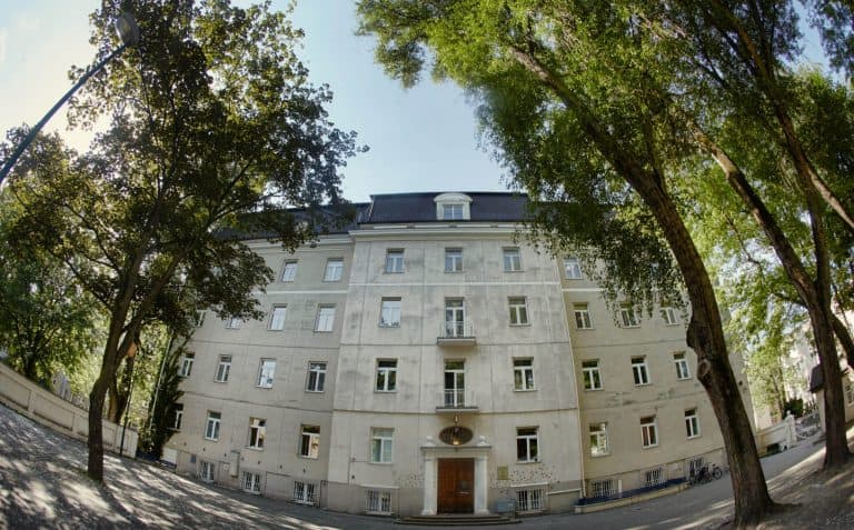 W Warszawie powstaje żydowskie liceum