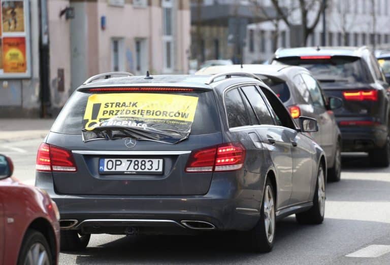 W Warszawie odbył się protest przedsiębiorców