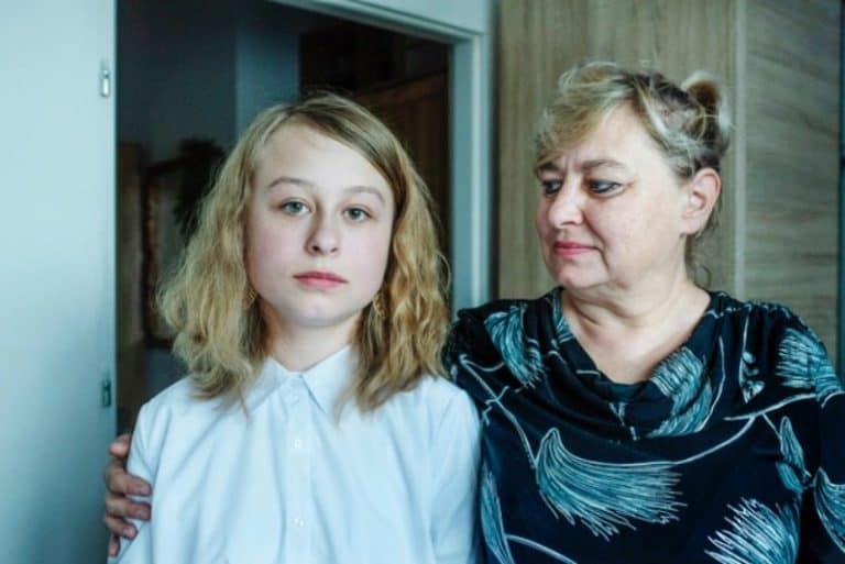 Komornik, który domagał się od 11-letniego dziecka spłaty długu ojca został zawieszony