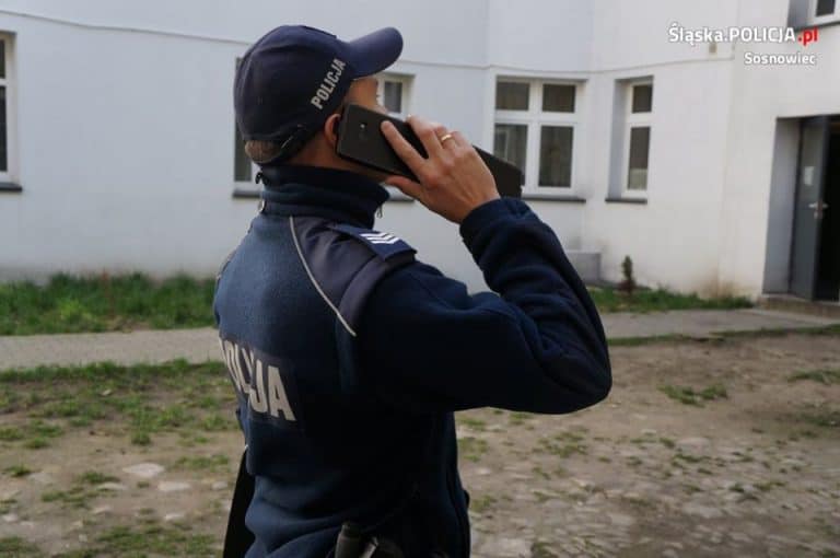 Podczas kontroli kwarantanny udawał, że jest kobietą