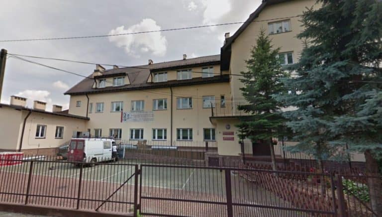 Część uczniów wróci jutro do szkół. „To jest bardzo duże wyzwanie”