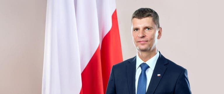 Piontkowski: Wkrótce decyzja dot. obowiązkowych maseczek w szkołach