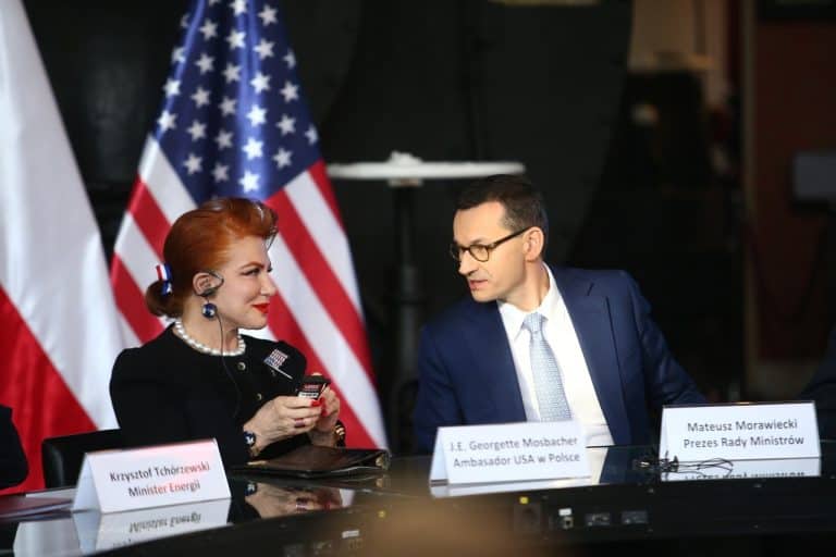 Ambasador Georgette Mosbacher zapewnia, że nie sugerowała żadnych przepisów prawnych premierowi Morawieckiemu