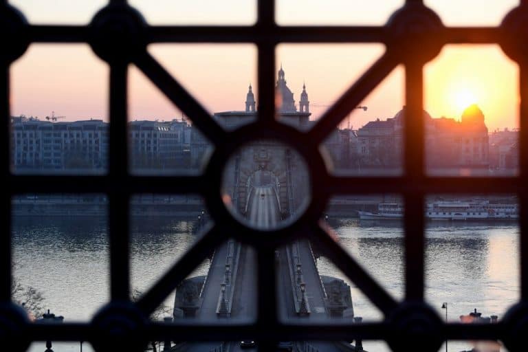 Freedom House uważa, że Węgry nie są już krajem demokratycznym