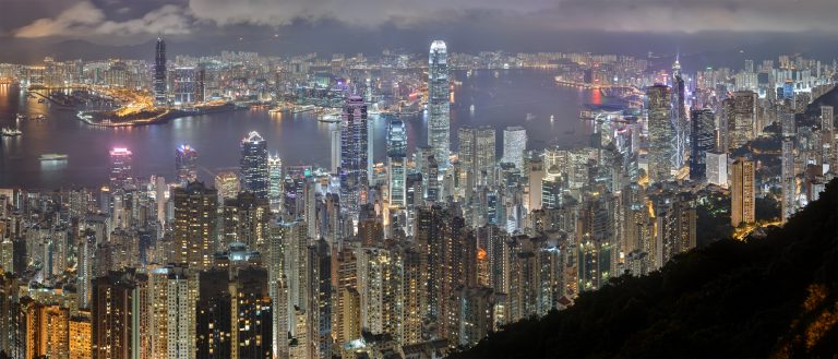 W wyniku pandemii PKB Hong Kongu zmalał o 8,9 %