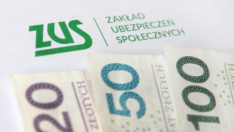 Po wybuchu pandemii wpływy do ZUS zmniejszyły się o jedną czwartą