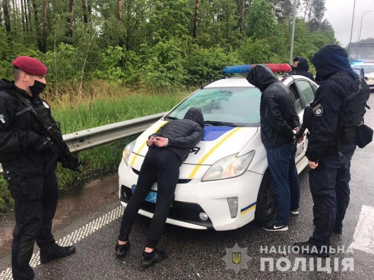 Ukraińskie MSW opublikowało film z zatrzymań uczestników strzelaniny w Browarach pod Kijowem