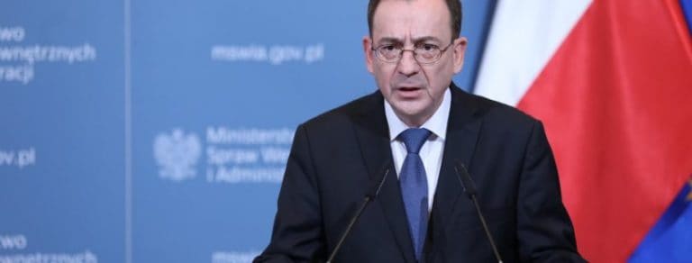 Szef MSWiA zapowiedział wyższe kary za znieważanie funkcjonariuszy policji