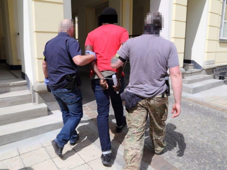 Zauroczone kobiety przekazywały Nigeryjczykom pokaźne kwoty
