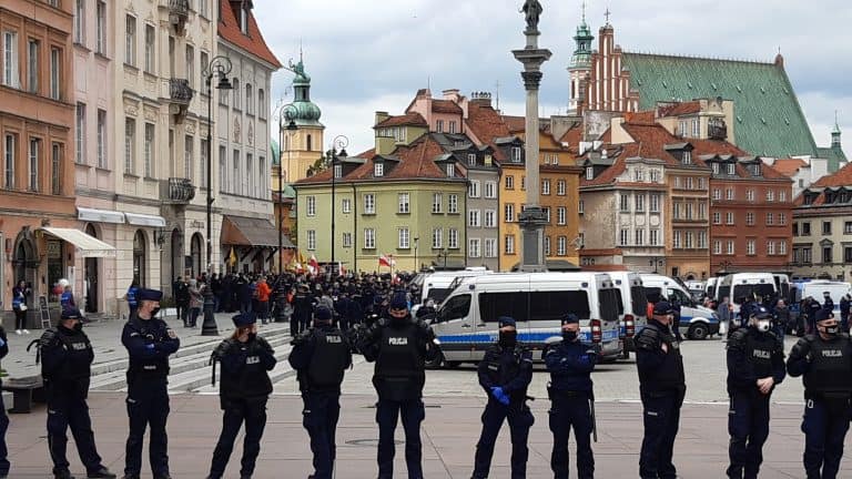 Senator Jacek Bury z Koalicji Obywatelskiej zatrzymany podczas Protestu Przedsiębiorców