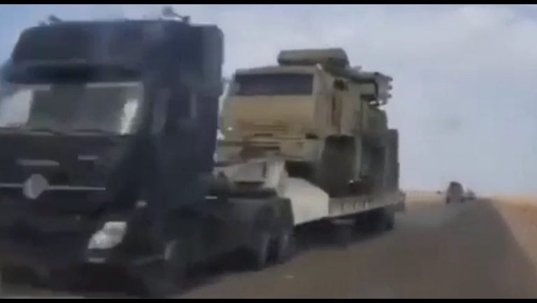 Rosjanie, którzy wycofali się z Trypolisu i Tarhuny, zostali ewakuowani samolotami z lotniska Bani Walid