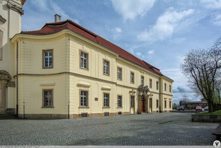 Ognisko koronawirusa w Domu Pomocy Społecznej Legnickim Polu