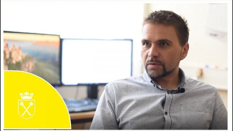 Prof. Pyrć: Koronawirusy zmieniają się stosunkowo powoli