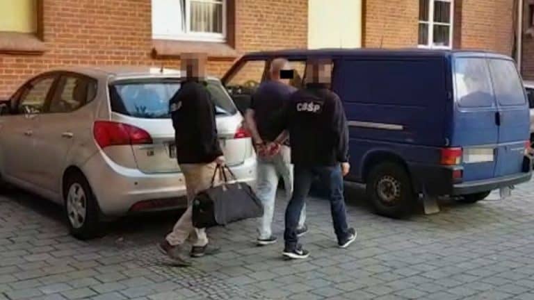 Akt oskarżenia w „słodkiej sprawie”, wśród oskarżonych były poseł LPR