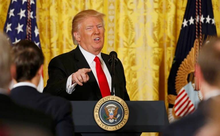 Donald Trump stanął w obronie generałów Konfederacji, których nazwiskami nazwano część baz wojskowych