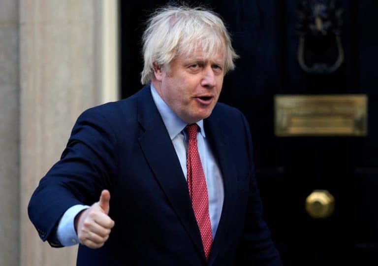 Boris Johnson obiecuje przyznanie mieszkańcom Hongkongu brytyjskiego obywatelstwa