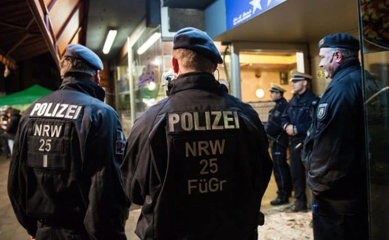 Imigranci są odpowiedzialni za połowę gwałtów w Berlinie