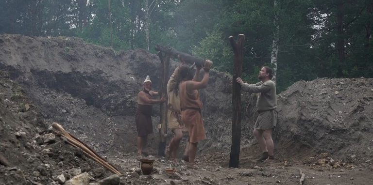 Powstał film na temat pradziejowych kopalni krzemienia w Krzemionkach