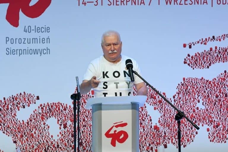 Bufonada TW „Bolka”: „I żeby było jasne, nie papież przewrócił komunizm. Nie przesadzajmy!”
