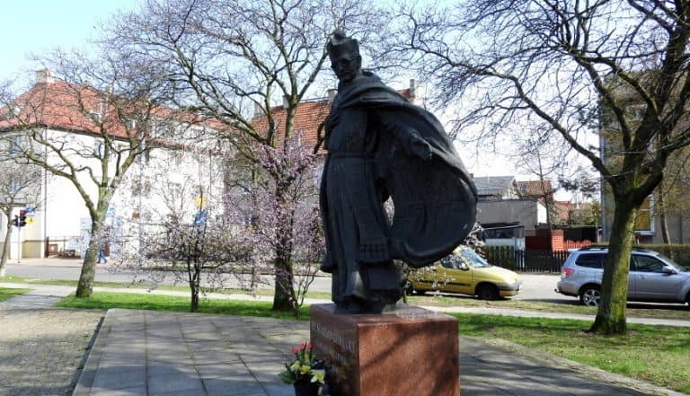 Kapłani zawsze byli na pierwszej linii…