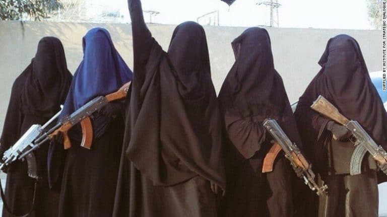 Niemiecki sąd skazał kobietę działająca w szeregach ISIS ale na karę w zawieszeniu…
