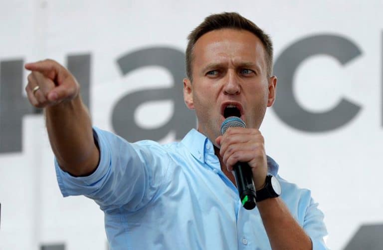 Przebywający w więzieniu Nawalny powołał fundację do walki z korupcją. W zarządzie Verhofstadt i Applebaum