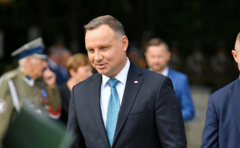 Rolnicy postanowili napisać petycję do Andrzeja Dudy