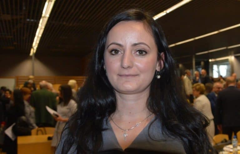 Młodzieżówka PISu chce usunąć z swoich szeregów córkę posłanki, która zagłosowała przeciwko „Piątce dla zwierząt”