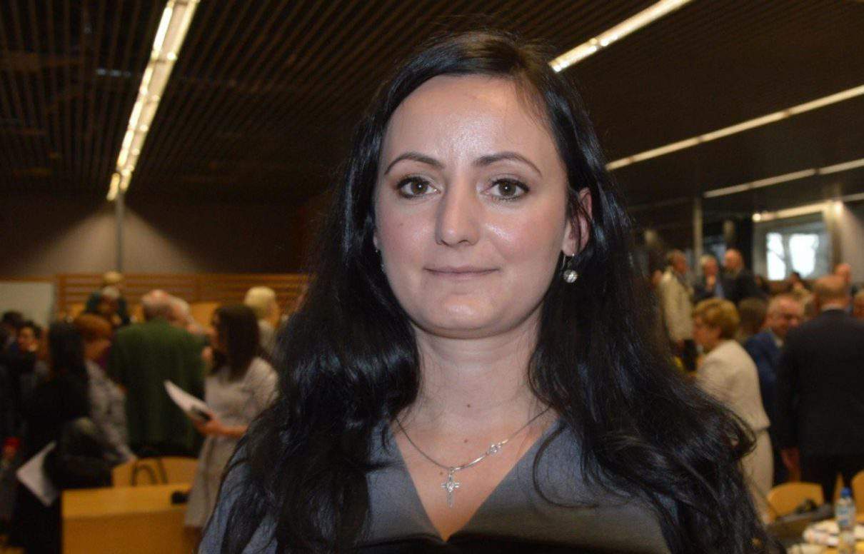 Młodzieżówka PISu chce usunąć z swoich szeregów córkę posłanki, która zagłosowała przeciwko „Piątce dla zwierząt”