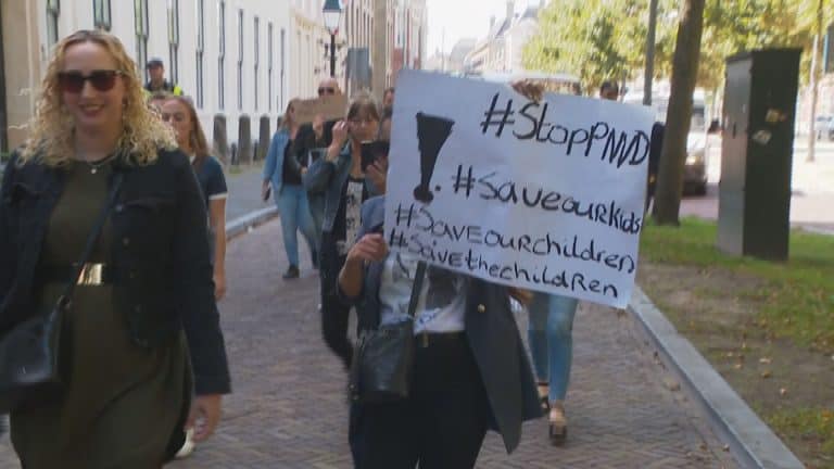 W Holandii zarejestrowano partię domagającą się legalizacji pedofilii, zoofilii i nekrofilii