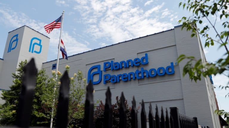 Planned Parenthood zostało posądzone o… białą supremację