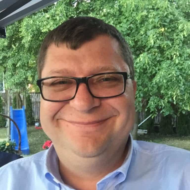 Stonoga uciekł do Norwegii, zamierza prosić o azyl