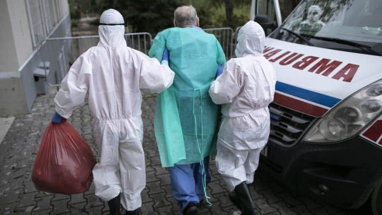 Liczba zakażonych w Polsce przekroczyła pół miliona