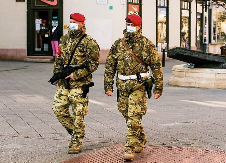 Czy czeka nas wprowadzenie godziny policyjnej?