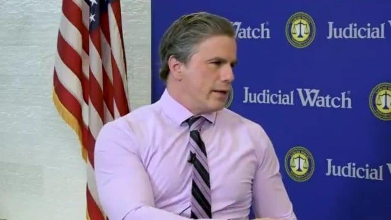 Prezes amerykańskiej organizacji Judicial Watch stwierdził, że „Joe Biden nie jest prezydentem elektem”