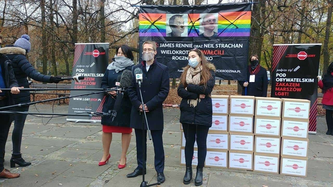 Projekt „Stop LGBT” złożony w Sejmie. Wśród zapisów zakaz dla tzw. parad równości”