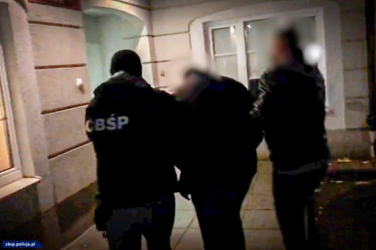 Policjanci CBŚP rozbili gang lichwiarzy