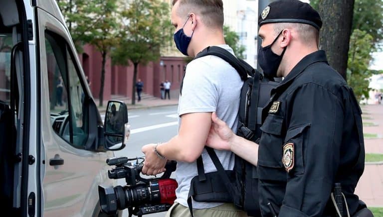 W 2020 roku na Białorusi dokonano 477 zatrzymań dziennikarzy