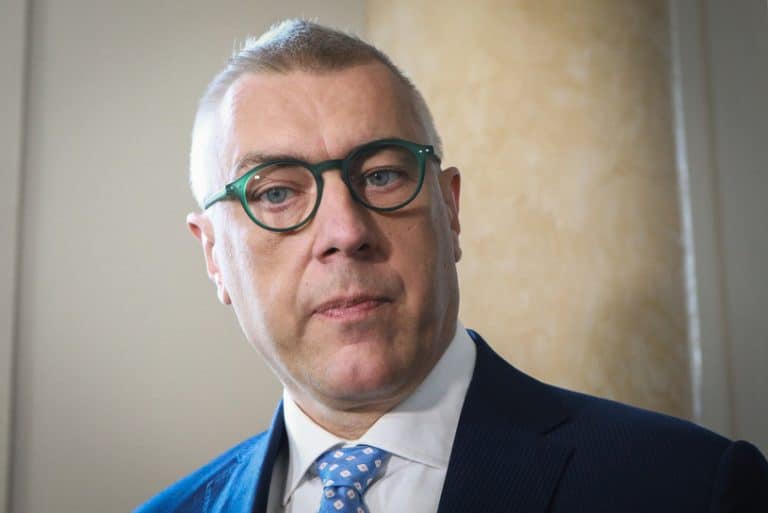 Roman Giertych grozi… delegalizacją PISu…