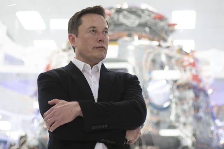 Elon Musk o czipach wszczepianych do mózgu