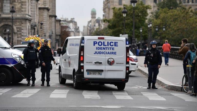 Trzech policjantów zostało zastrzelonych w strzelaninie we Francji